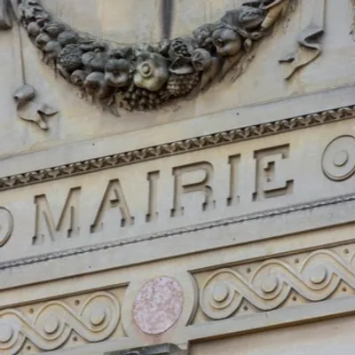 Un maire vosgien accusé de viol 
