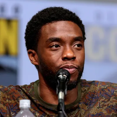 Chadwick Boseman possède son étoile à Hollywood 