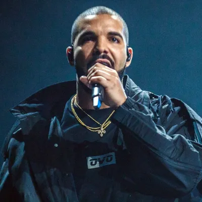 Drake a semé le chaos dans une ville canadienne avec la promo de...