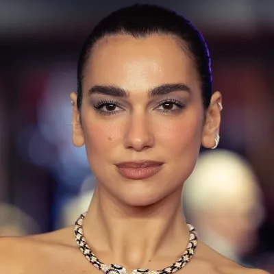 Dua Lipa ouvre une boutique  à Paris