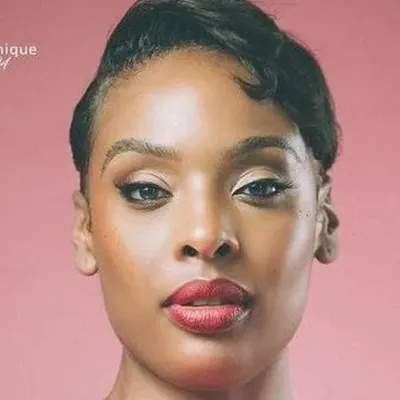 Miss France 2025 a failli rendre sa couronne : 