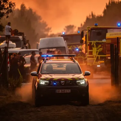 Mégafeu en Gironde : après dix jours de combat, le feu est fixé et...