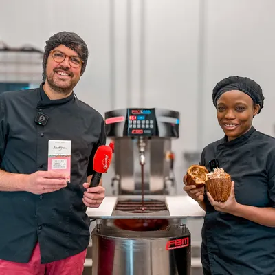En Loire-Atlantique, ils fabriquent leurs chocolats de Pâques...