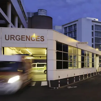 Un quinquagénaire meurt piégé sous son tracteur en Creuse