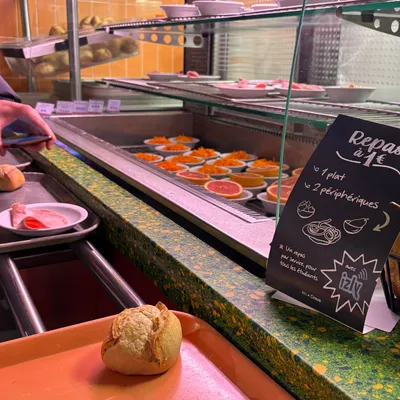 Nantes : "Un vrai budget en plus", le repas à 1 euro attire au RU...