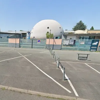 Agression au couteau d’un lycéen à Poitiers : deux personnes en...