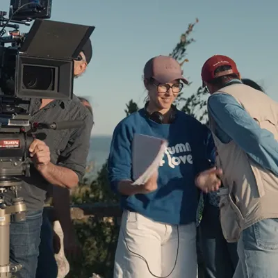 Découvrez le premier téléfilm réalisé par Lorie et tourné en...