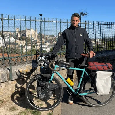 Un Poitevin part pour 8 000 kilomètres à vélo en Europe : "j’ai 300...