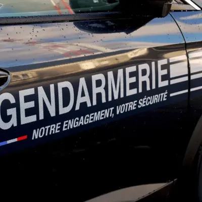 Deux-Sèvres : 1 500 personnes réunies sur une parcelle agricole...