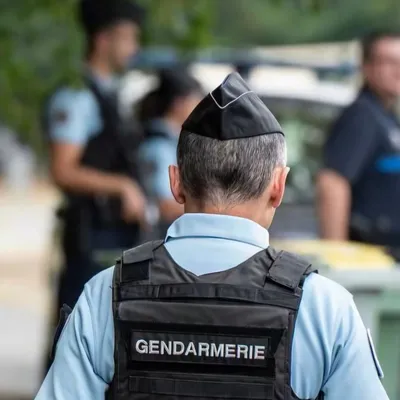 Gironde : un adolescent de 16 ans tué par balle, son voisin de 30...