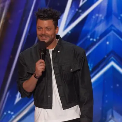 Kev Adams cartonne dans une célèbre émission américaine !