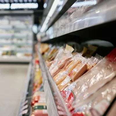 Plusieurs supermarchés victimes d’une cyberattaque touchant leurs...