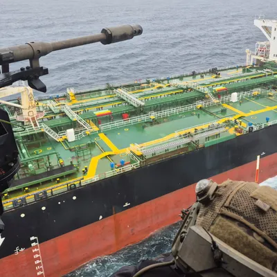 Un pétrolier russe arraisonné à l'ouest de la Bretagne