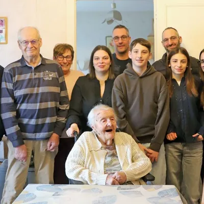 Loire-Atlantique : elle va fêter son 100ème Noël !