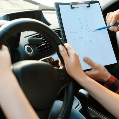 Nantes : un moniteur d'auto-école mis en examen pour agressions...