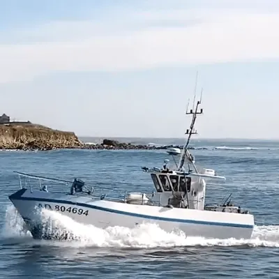 Bateau porté disparu au large du Finistère : des débris de...