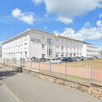 Suicide d'une collégienne "en grande détresse" à Saint-Nazaire, une...