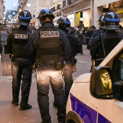 Un policier mis en examen à Tours, soupçonné d'avoir éborgné un...