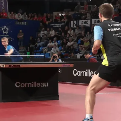 Alexis et Félix Lebrun vont avoir une salle de tennis de table à...
