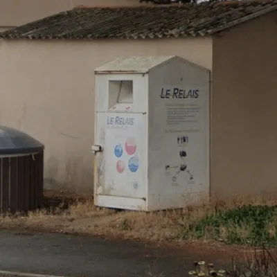 Les collectes de textile Le Relais en crise, des conteneurs retirés