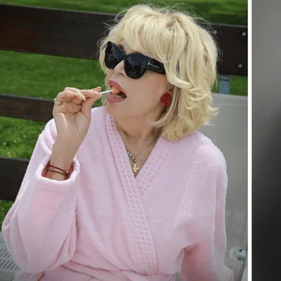 Amanda Lear s'adresse à Miley Cyrus en l'accusant de plagiat