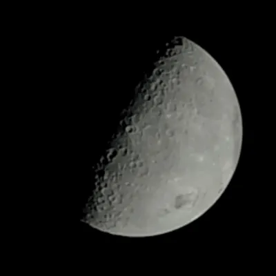Des images à couper le souffle : le tour de la Lune des 4...