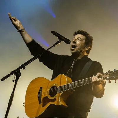 "C'était pas prévu !" : Patrick Bruel annonce une tournée anniversaire