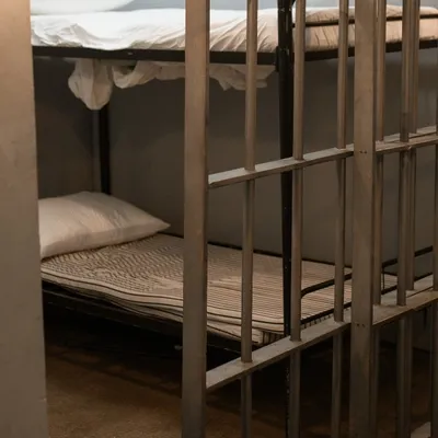 "On est au bord de l’explosion" : le cri d’alerte des surveillants...