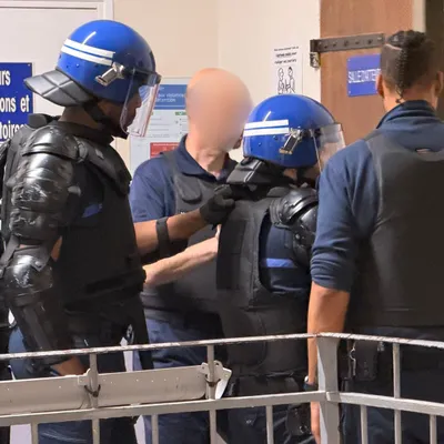 De la drogue et des téléphones portables à la prison de Tours