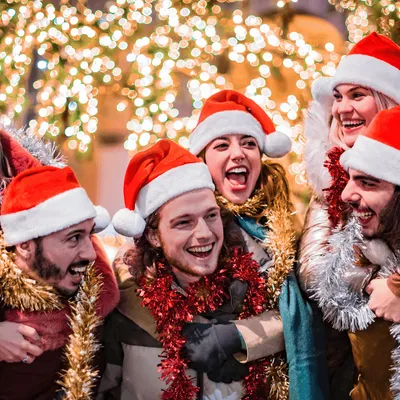Interdiction de faire la tête ! Un arrêté municipal prône la bonne...