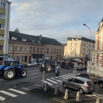 Mercosur : la mobilisation des agriculteurs se poursuit à...