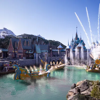 Disneyland Paris : une Ardennaise a pu tester le monde de la Reine...