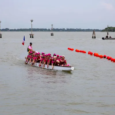 Elles sont prêtes pour affronter les canaux de la cité de Venise