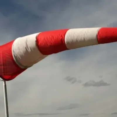 Vents violents : des rafales à plus de 70 km/h attendues dans la...