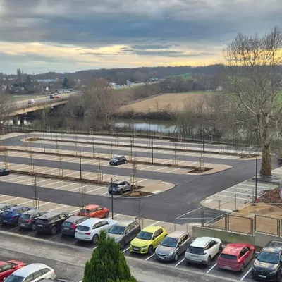 202 places en plus : le nouveau parking de l'hôpital Manchester...