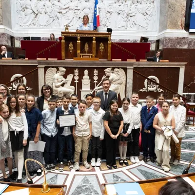 Ardennes - [Vidéo] Une classe de CM2 remporte le Parlement des enfants