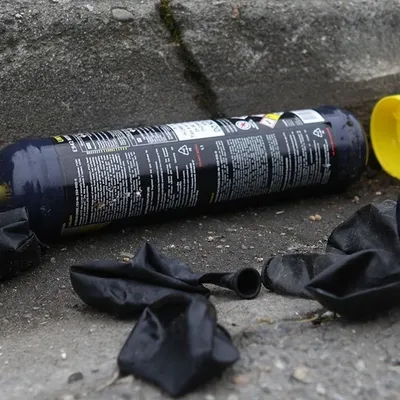 Gaz hilarant : le maire d'une commune prend des mesures face aux...