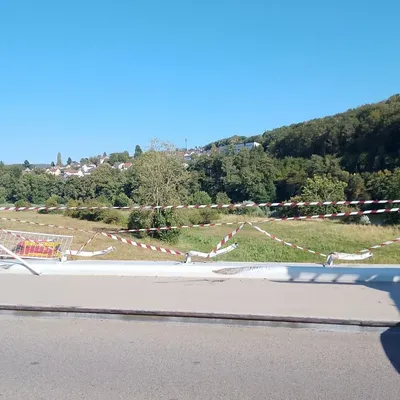 Ardennes - Une voiture tombe d'un pont dans le Nord Ardennes