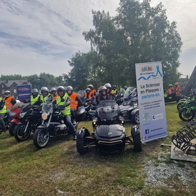 "SEP en selle" les motards emmènent pour une balade à moto