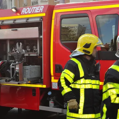 Un véhicule de l'Equipement prend feu 