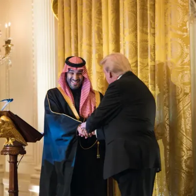 Nucléaire civil : Trump conditionne l'accord avec Riyad à la...