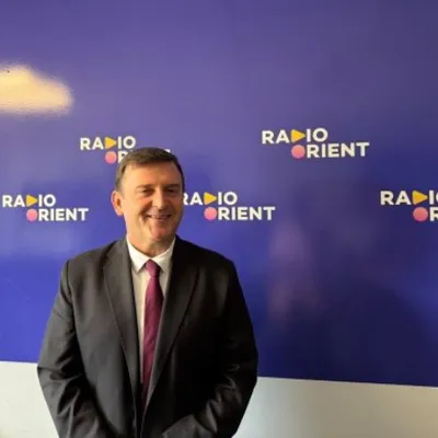 Le président de la Commission du tourisme et des antiquités de...
