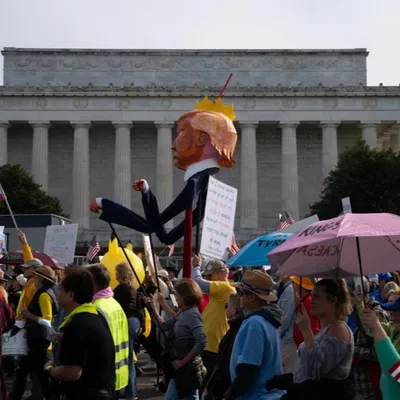 États-Unis : le mouvement « No Kings » mise sur la mobilisation...