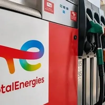 TotalEnergies réduit le prix du diesel à 2,15 euros le litre dans...