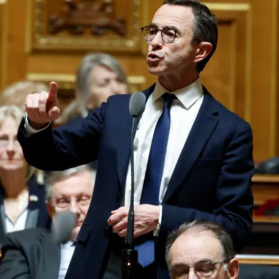 Macron exige des mesures d'ici juin face à la gravité des faits sur...