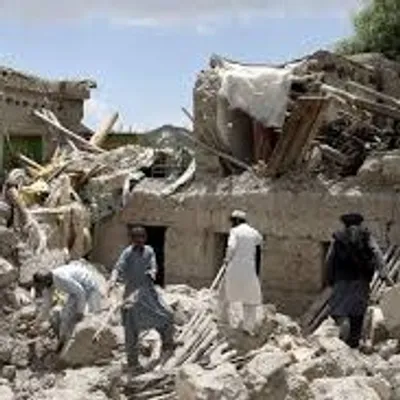 Gaza sous les bombes, sommet Ukraine à Paris, séisme en Afghanistan...