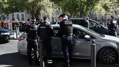 Un policier sérieusement blessé à Marseille après un refus...