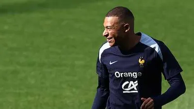 Mbappé : C’est peut-être la bonne année pour le Ballon d’Or !