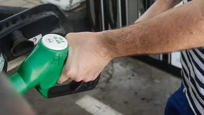 Accord de paix entre l'Iran et les Etats-Unis : baisse rapide des...
