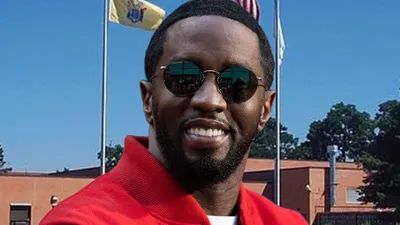 Diddy en prison : massages, repas raffinés, alcool… sa vie de luxe...